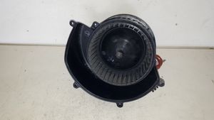 Opel Astra H Ventola riscaldamento/ventilatore abitacolo 881061464