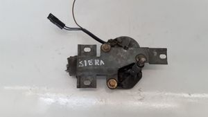 Ford Sierra Takalasinpyyhkimen moottori 83BB17404A1A