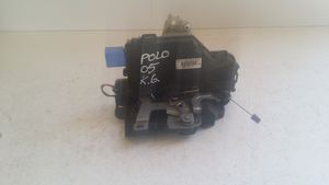 Volkswagen Polo Zamek drzwi tylnych 3B4839015AG