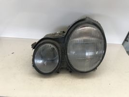 Mercedes-Benz E W210 Phare frontale 2088000175