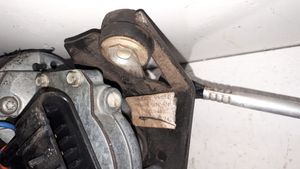 Opel Kadett E Tringlerie et moteur d'essuie-glace avant 22084007