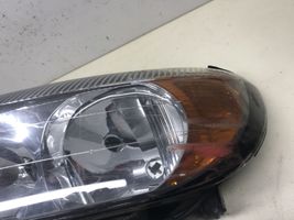 Nissan Primera Lampa przednia 89003044