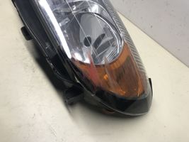 Nissan Primera Lampa przednia 89003044