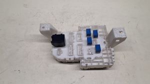 Opel Agila B Fuse module 3677085L00