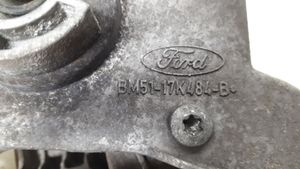 Ford Focus Etupyyhkimen vivusto ja moottori BM5117K484B