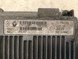 Renault Clio I Calculateur moteur ECU 7700667277