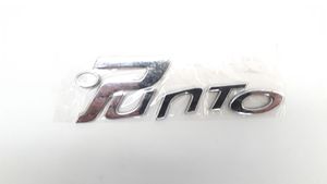Fiat Grande Punto Emblemat / Znaczek tylny / Litery modelu 