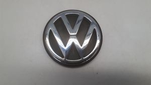 Volkswagen Golf III Emblemat / Znaczek tylny / Litery modelu 3A9853630