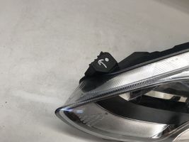 Ford Fiesta Lampa przednia H1BB13W030AE