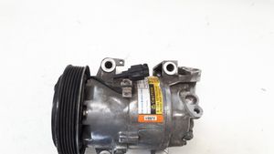 Nissan Primera Ilmastointilaitteen kompressorin pumppu (A/C) 926009F501