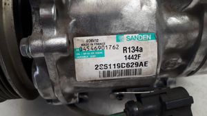 Ford Fiesta Klimakompressor Pumpe SD6V121442F