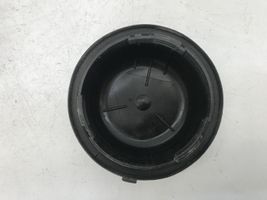 Volkswagen Vento Guardapolvo de faro delantero/faro principal 13472800