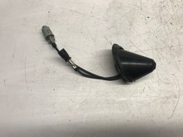 Nissan Primera Antena radiowa 28216AV700