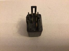 Toyota Avensis T220 Other relay GE71