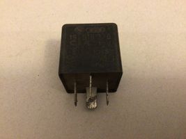 Volkswagen PASSAT B3 Other relay 191919376