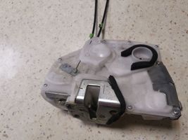 Opel Agila B Front door lock 8220151K42