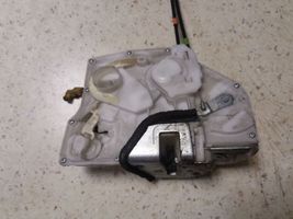 Opel Agila B Front door lock 8220251K20