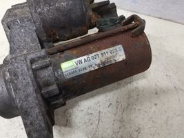 Volkswagen Polo IV 9N3 Starter motor 02T911023S