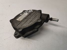 Mitsubishi Colt Pompe à vide A6402300365