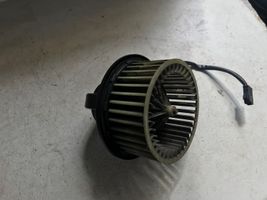 Volkswagen PASSAT B3 Heater fan/blower 357819021