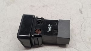 Nissan Almera N16 Przycisk / Przełącznik ogrzewania szyby przedniej / czołowej 