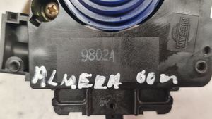Nissan Almera N16 Interruptor/palanca de limpiador de luz de giro 9802A