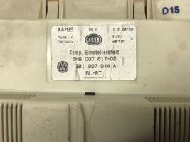 Volkswagen PASSAT B5 Oro kondicionieriaus/ klimato/ pečiuko valdymo blokas (salone) 3B1907044A