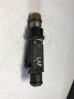 Chevrolet Tacuma Fuel injector 25315853