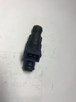 Audi A4 S4 B7 8E 8H Fuel injector 06B133551M