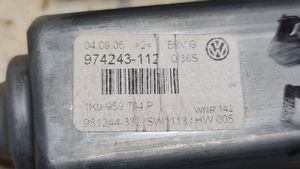 Volkswagen PASSAT B6 Moteur de lève-vitre de porte arrière 1K0959704P