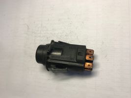 Opel Kadett E Interrupteur feux de détresse 90181853