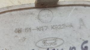 Ford Focus Zaślepka haka holowniczego zderzaka tylnego 4M51N17K922AA