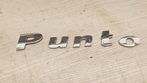 Fiat Punto (188) Logo/stemma case automobilistiche 