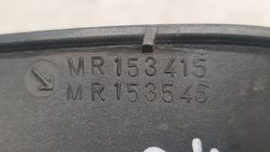 Mitsubishi Carisma Kratka dolna zderzaka przedniego MR153415