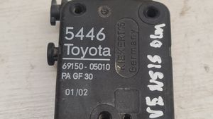 Toyota Avensis T220 Keskuslukituksen moottori 6915005010