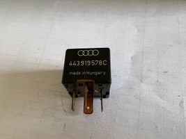 Audi A4 S4 B5 8D Autres relais 443919578C