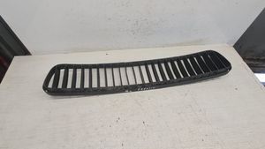 Skoda Praktik (5J8) Grille inférieure de pare-chocs avant 5J0853677