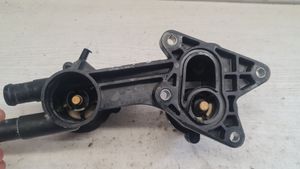 Volkswagen Golf V Termostat / Obudowa termostatu 03C121111H