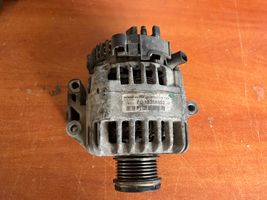 Opel Meriva B Generatore/alternatore 13256932