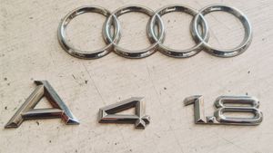 Audi A4 S4 B5 8D Logo/stemma case automobilistiche 4D0853741