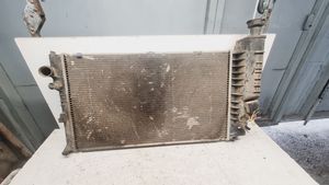 Peugeot 405 Radiateur de refroidissement 51975669