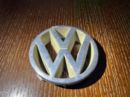 Volkswagen Golf III Mostrina con logo/emblema della casa automobilistica 3A0853601