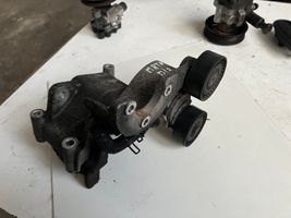 Hyundai Matrix Power steering pump mounting bracket 