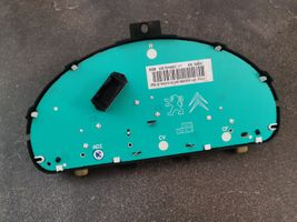 Peugeot 1007 Compteur de vitesse tableau de bord 9655960380