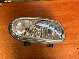 Volkswagen Golf IV Lampa przednia 1J1941017F