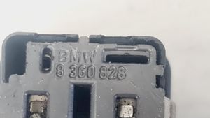 BMW 5 E39 Centrālās atslēgas slēdzis 8260828