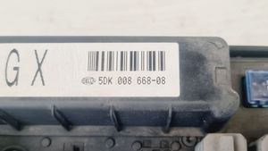 Opel Astra H Module de fusibles 13206750