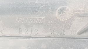 Fiat Palio Luce d’arresto centrale/supplementare B318