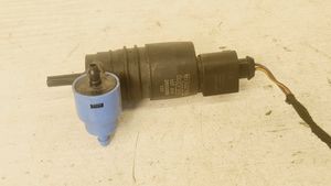 Mercedes-Benz A W169 Pompe de lave-glace de pare-brise E13021168