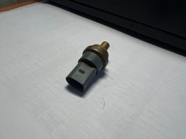 Audi A4 S4 B8 8K Sonde de température de liquide de refroidissement 06A919501A